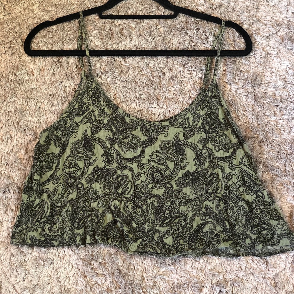 Crop top
